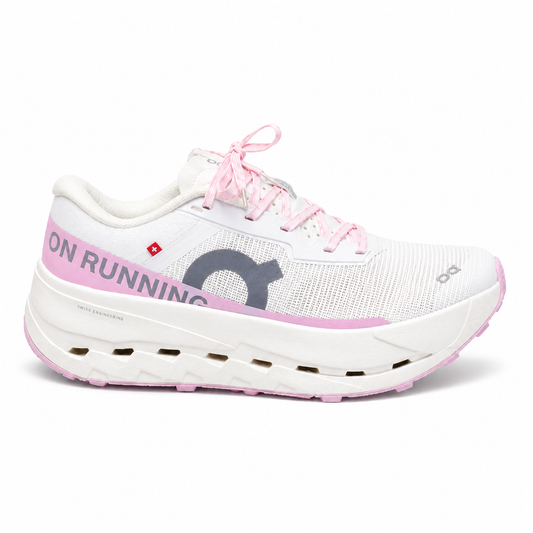 ON RUNNIG CLOUD ULTRA 3
