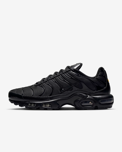NIKE TN NEGRA