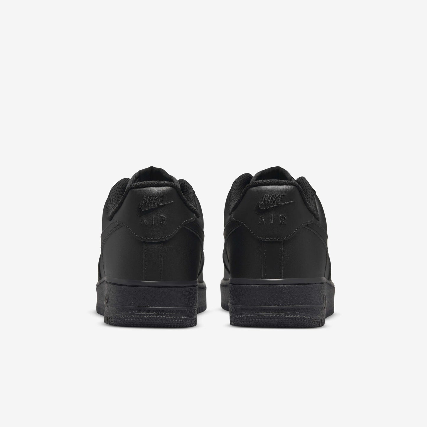 NIKE AIR FORCE 1 NEGRO