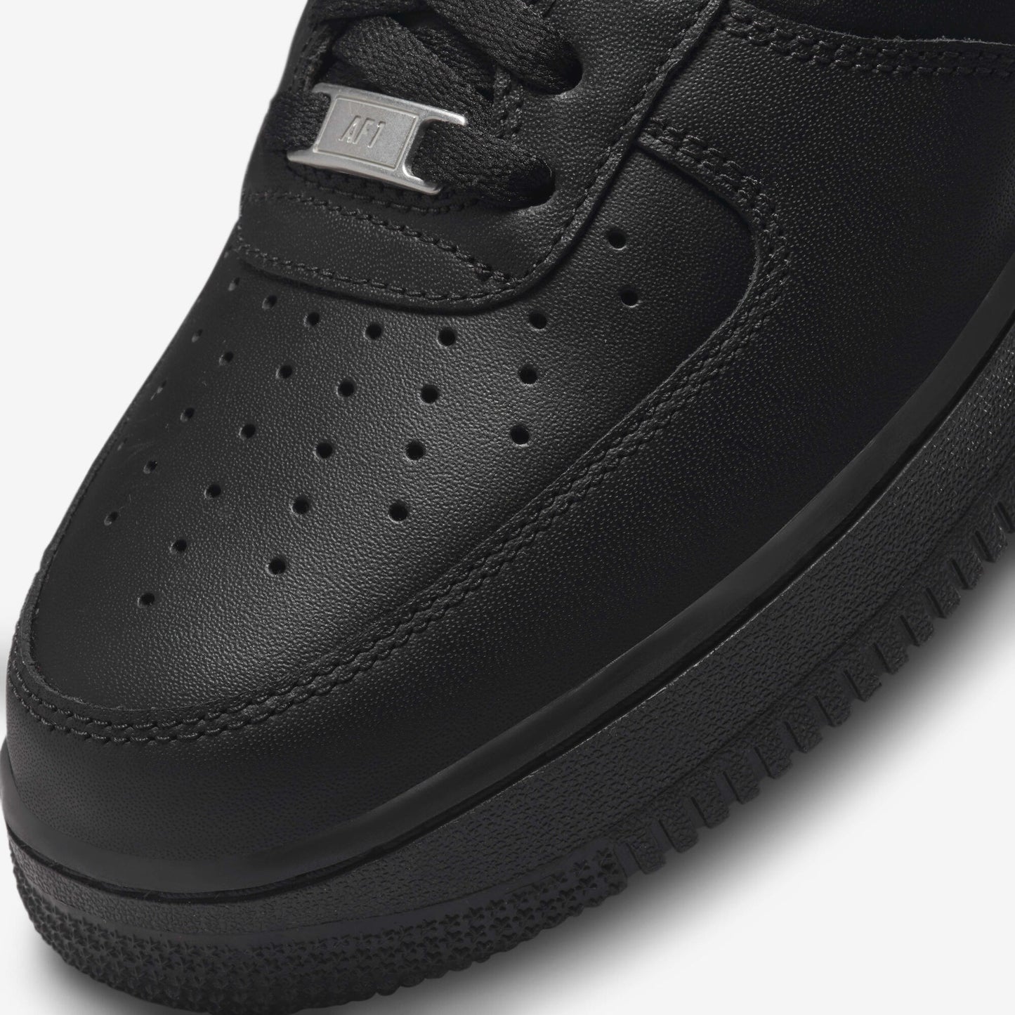 NIKE AIR FORCE 1 NEGRO