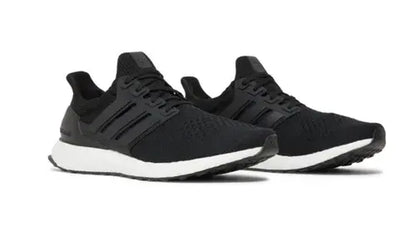 ADIDAS ULTRA BOOST NEGRO/BLANCO