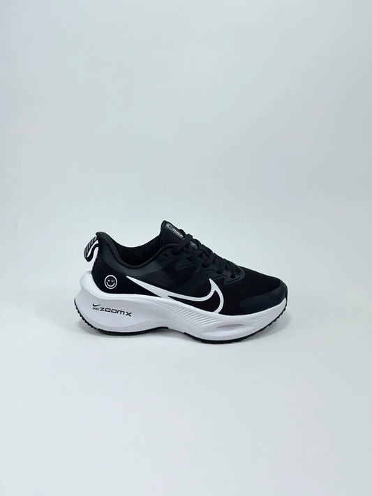 NIKE ZOOM X :) NEGRO/BLANCO