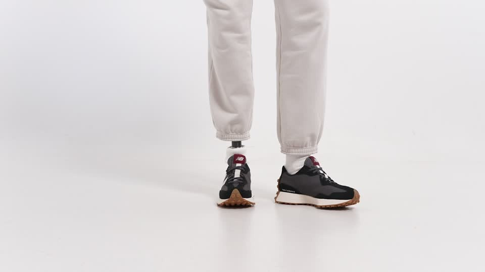 NEW BALANCE 327 NEGRO/BLANCO