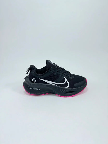 NIKE ZOOM X :) NEGRO/FUCSIA